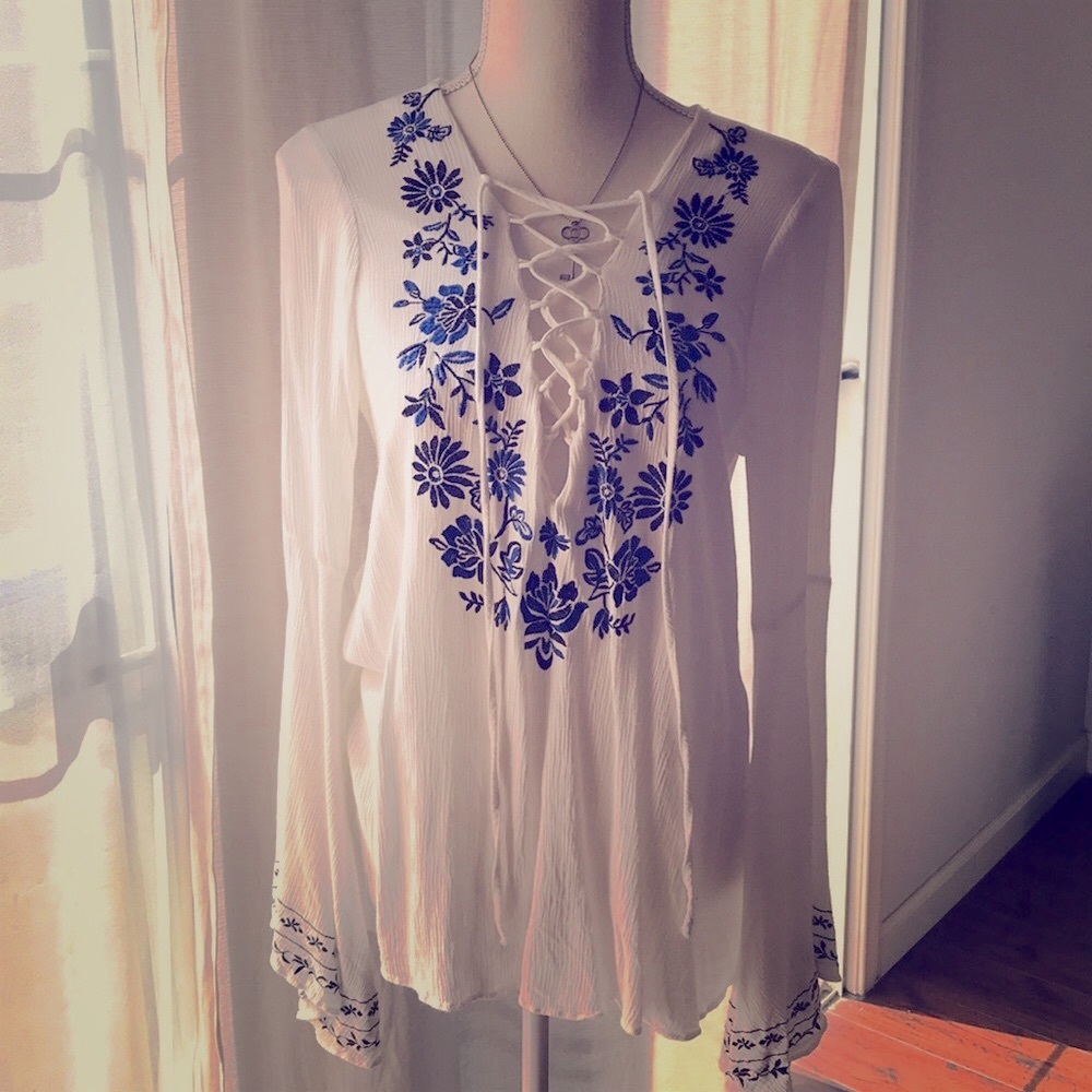 Small White Bohemian Style Tunic Forever 21